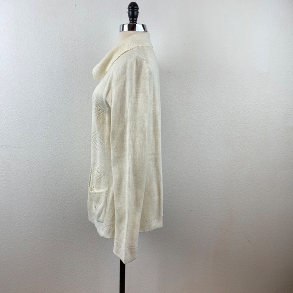 Vintage 70/80s White Knit Cardigan Sweater Lion Silver Button Front Boho Granny - Picture 7 of 11